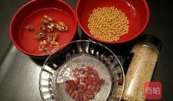 花生核桃芝麻豆浆做法,花生核桃芝麻豆浆制作攻略